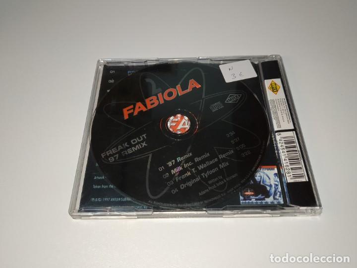 CDs de m&uacute;sica: 2 Fabiola - Freak Out (97 Remix) (CD, Maxi) - Foto 2
