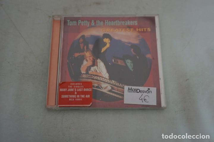 CDs de m&uacute;sica: CD - TOM PETTY & THE HEARTBREAKERS - GREATEST HITS - Foto 1