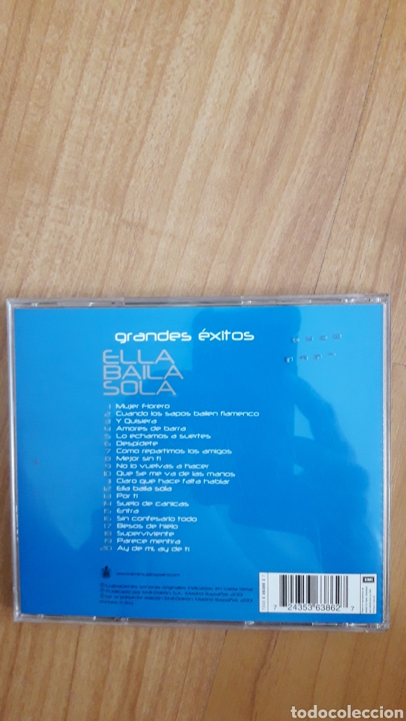 CDs de m&uacute;sica: ELLA BAILA SOLA. GRANDES &Eacute;XITOS - Foto 2