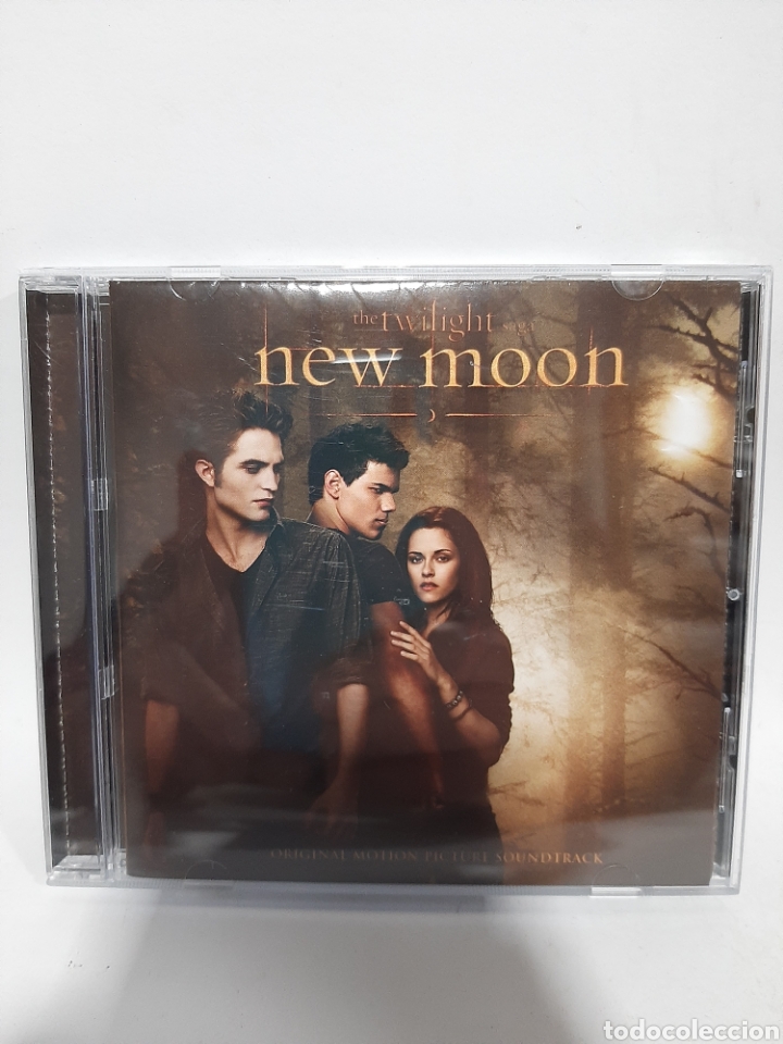 Music CDs: SCD127 the Twilight New Moon CD SEGUNDA MANO