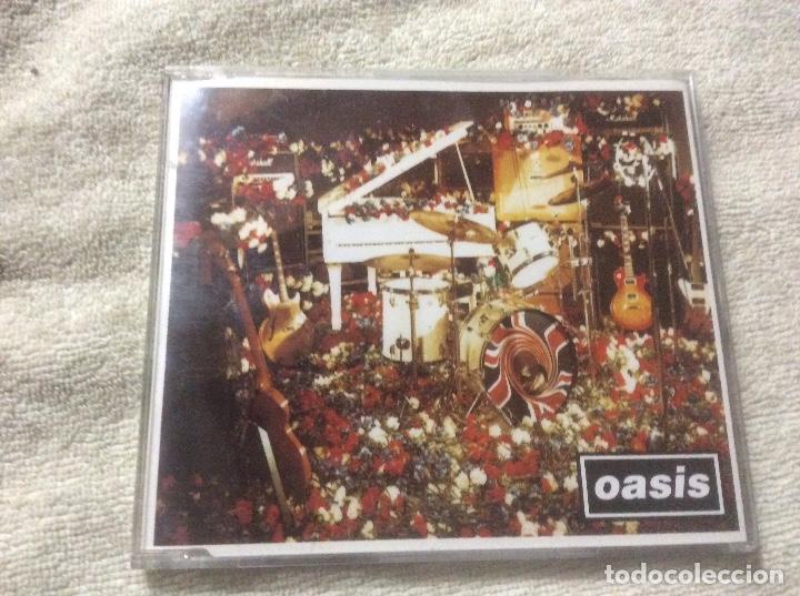 CDs de m&uacute;sica: OASIS -Don&acute;t look back in anger / Step out - Foto 1