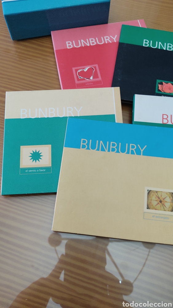 CDs de m&uacute;sica: BOX BUNBURY PEQUE&Ntilde;O &rdquo;SINGLES&rdquo; - Foto 4