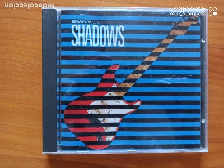 CDs de m&uacute;sica: CD SIMPLY SHADOWS (9J) - Foto 1