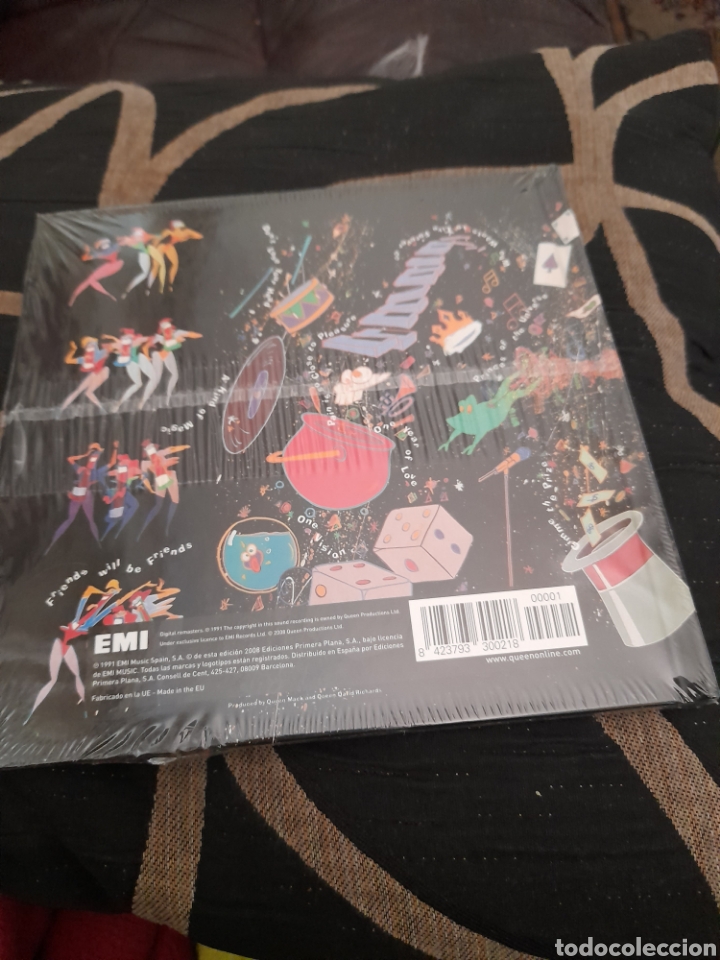 CDs de m&uacute;sica: CD de Queen ,precintado - Foto 2