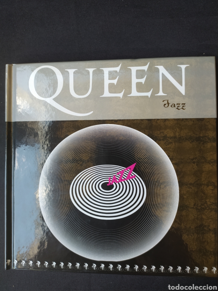 CDs de m&uacute;sica: CD-BOOK Queen - Foto 1