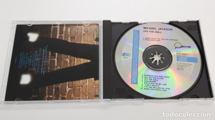 CDs de m&uacute;sica: CD MICHAEL JACKSON - OF THE WALL - Foto 2