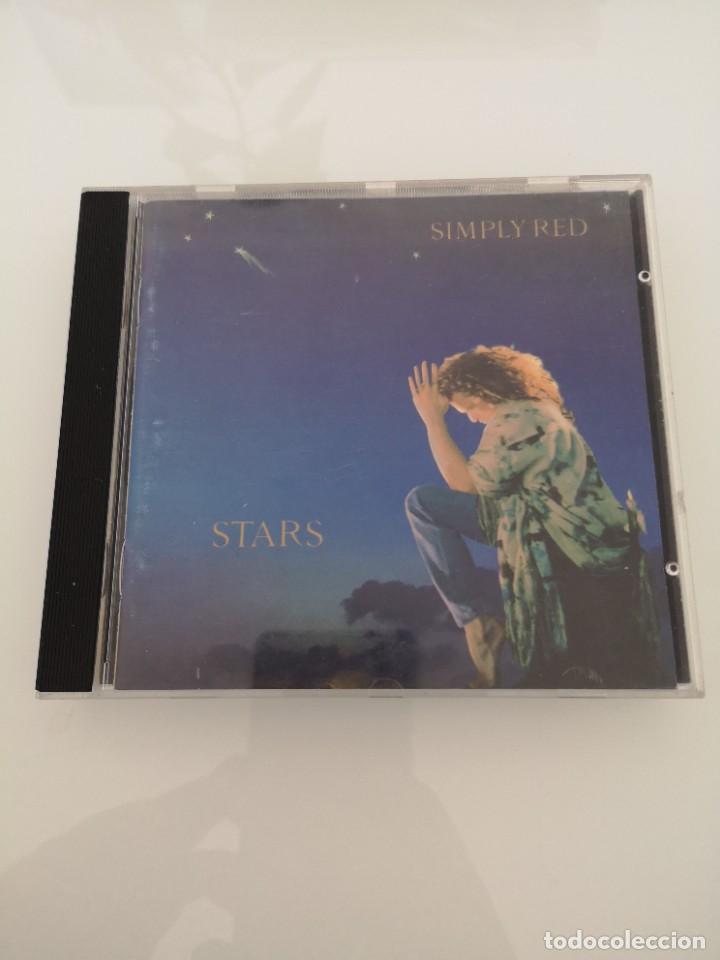 CDs de m&uacute;sica: SIMPLY RED STARS CD - Foto 1