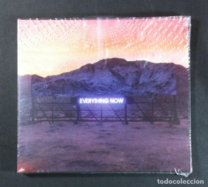 CDs de m&uacute;sica: ARCADE FIRE - Everything Now - CD 2017 - SONOVOX ( nuevo) - Foto 1