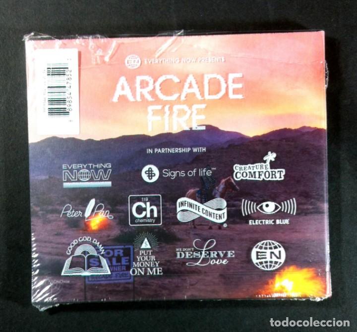 CDs de m&uacute;sica: ARCADE FIRE - Everything Now - CD 2017 - SONOVOX ( nuevo) - Foto 2
