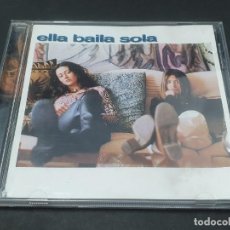 CDs de Música: CD ELLA BAILA SOLA - 1996 - AMORES DE BARRA, MUJER FLORERO, ETC - PRIMER DISCO. Lote 271086113
