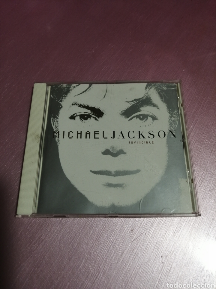 CDs de m&uacute;sica: Cd Michael Jackson invincible - Foto 1