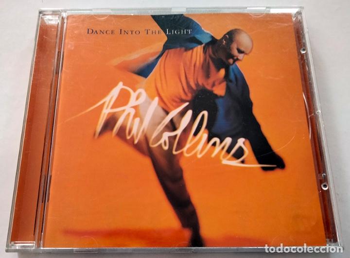 CDs de m&uacute;sica: CD DE PHIL COLLINS. DANCE INTO THE LIGHT. 1996. COMO NUEVO. - Foto 1