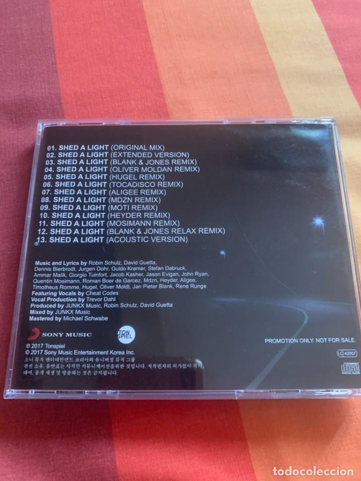 CDs de m&uacute;sica: ROBIN SCHULZ & DAVID GUETTA FEAT. CHEAT CODES - SHED A LIGHT (REMIXES) - IMPORTADO COREA DEL SUR - Foto 2
