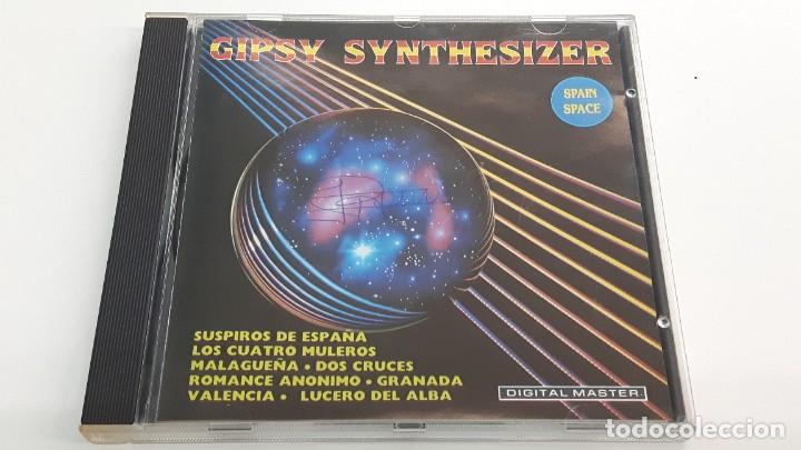 CDs de m&uacute;sica: CD GIPSY SYNTHESIZER - Foto 1