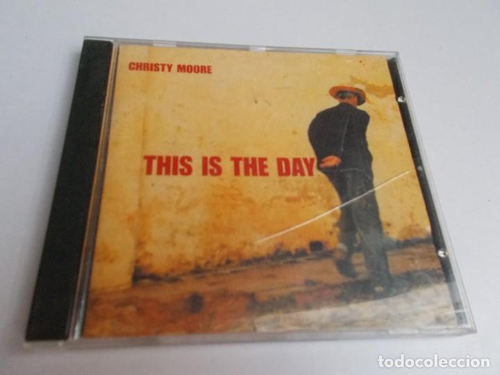 CDs de m&uacute;sica: CHRISTY MOORE This is the day - Foto 1