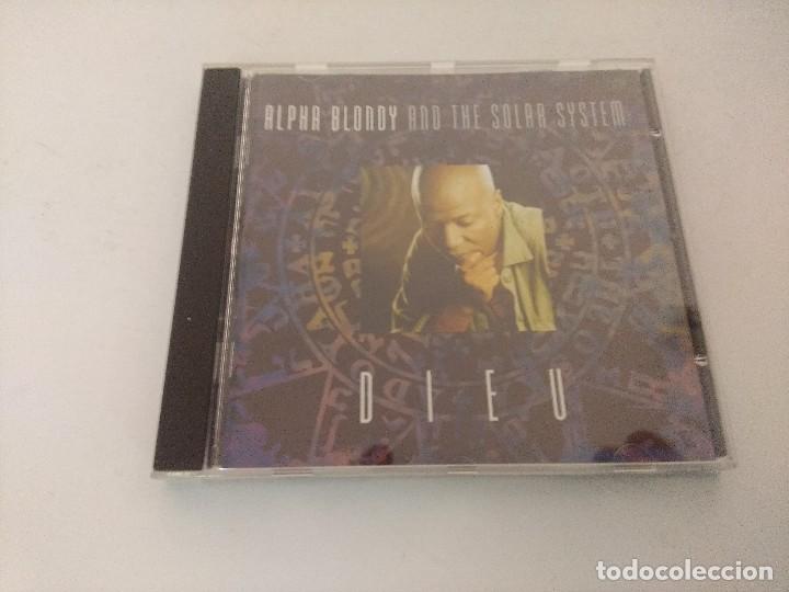 CDs de m&uacute;sica: CD/ALPHA BLONDY AND THE SOLAR SYSTEM/DIEU. - Foto 1