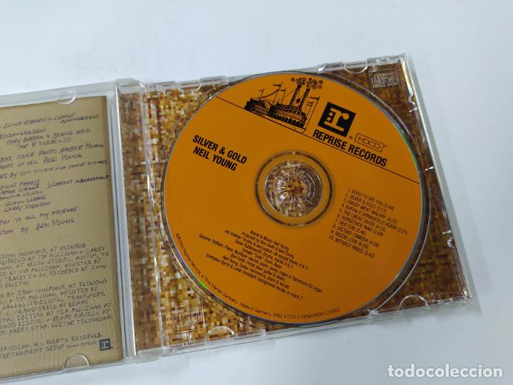 CDs de m&uacute;sica: SILVER & GOLD. NEIL YOUNG. CD. TDKCD81 - Foto 2