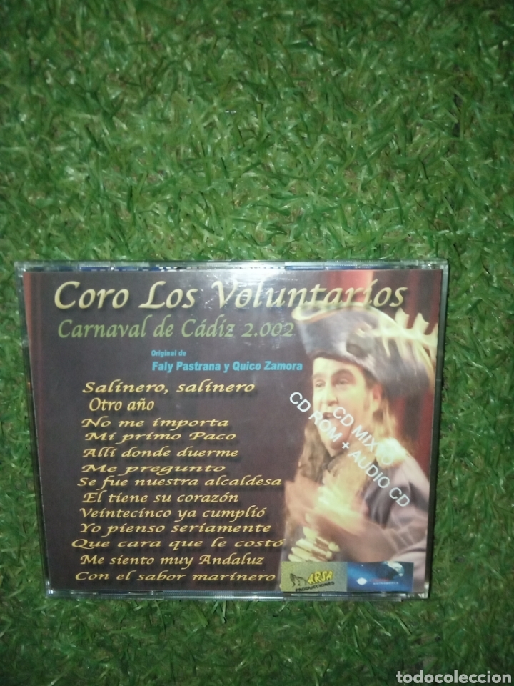 CDs de m&uacute;sica: Cd CORO LOS VOLUNTARIOS CARNAVAL DE CADIZ 2002 - Foto 2