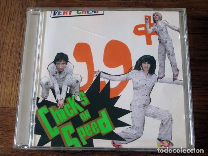CDs de m&uacute;sica: Chicks on speed - 99+ - Foto 1