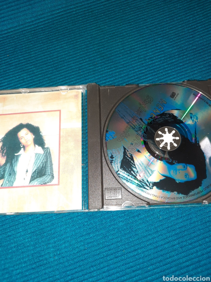 CDs de m&uacute;sica: CD NENEH CHERRY , SINGLES COLLECTION - Foto 2