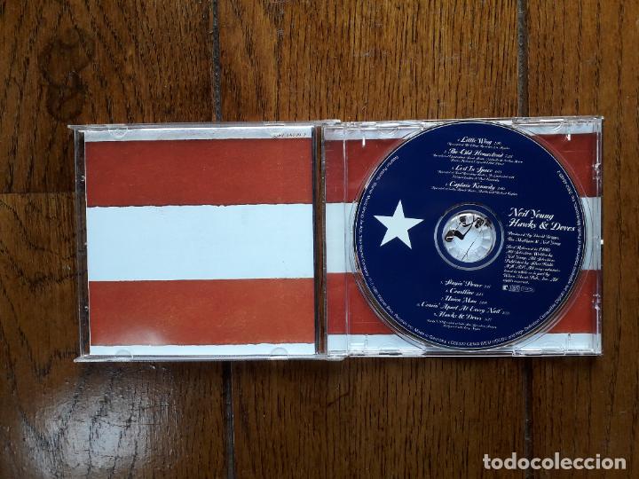 CDs de m&uacute;sica: Neil young - Hawks & doves - Foto 2