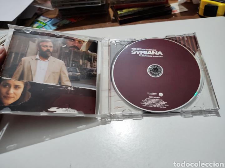 CDs de m&uacute;sica: CD syriana banda sonora - Foto 2