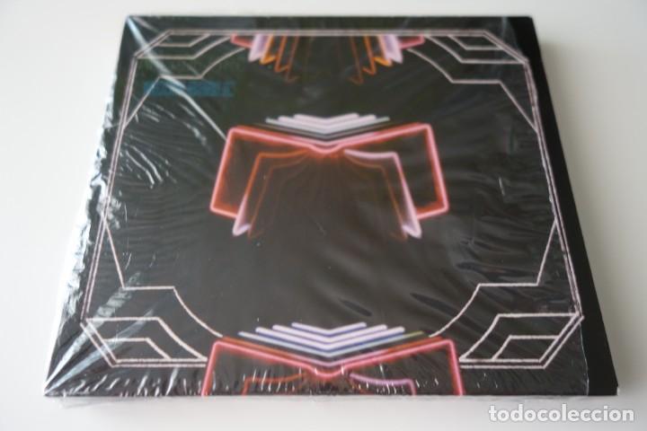 CDs de m&uacute;sica: ARCADE FIRE: Neon Bible. CD Album - Foto 1