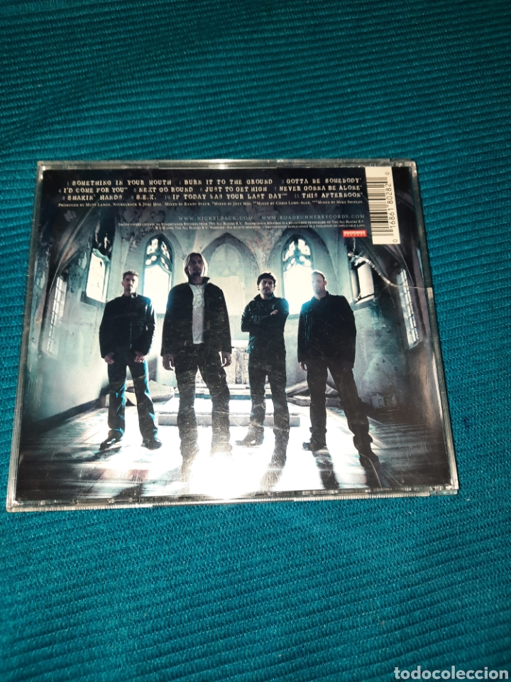 CDs de m&uacute;sica: CD NICKELBACK, DARK HORSE, 2008 - Foto 2