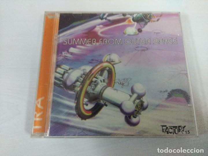CDs de m&uacute;sica: SUMMER FROM OUTER SPACE/CD ROCK DE LUX. - Foto 1