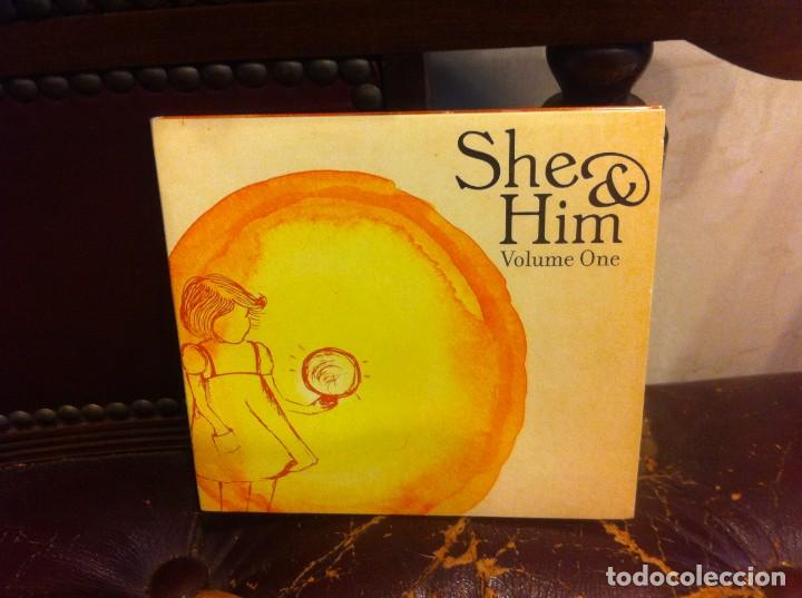 CDs de m&uacute;sica: CD. SHE & HIM. VOLUME ONE - Foto 1