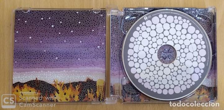 CDs de m&uacute;sica: THE KILLERS (DAY & AGE) CD 2008 - Foto 3