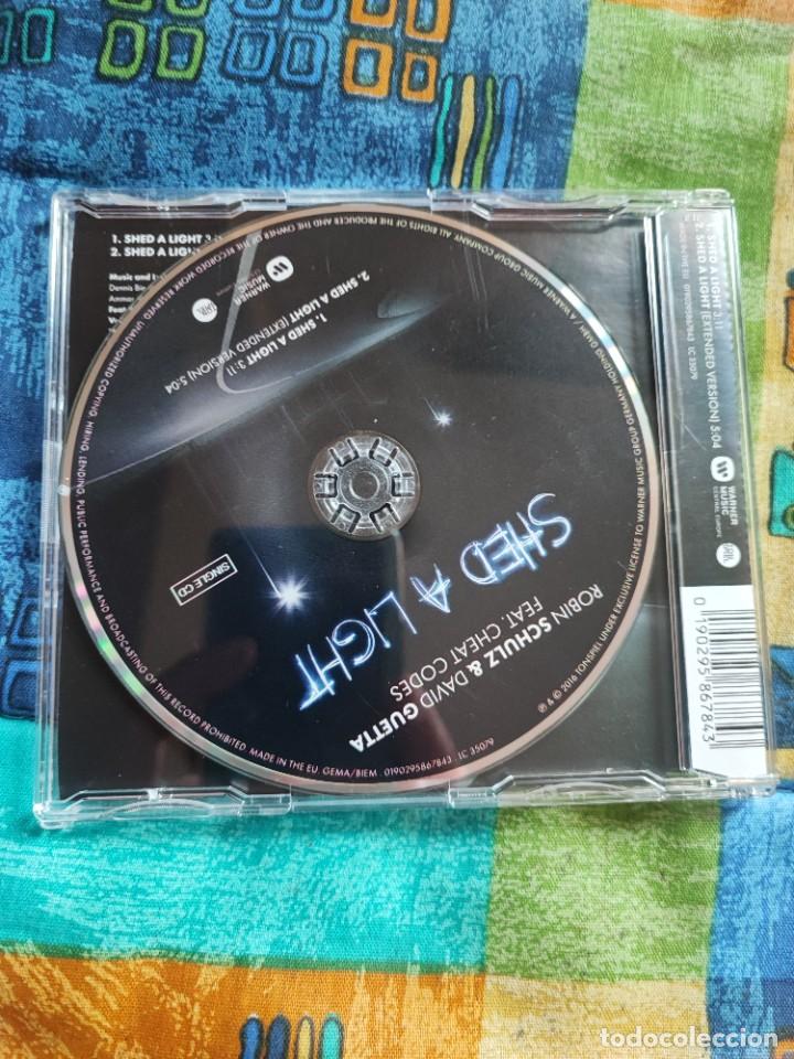CDs de m&uacute;sica: ROBIN SCHULZ & DAVID GUETTA FEAT. CHEAT CODES - SHED A LIGHT (SINGLE) - Foto 2