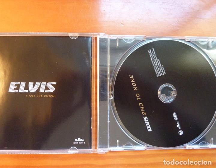 CDs de m&uacute;sica: ELVIS PRESLEY / 2ND TO NONE / 2003 / CD - Foto 2