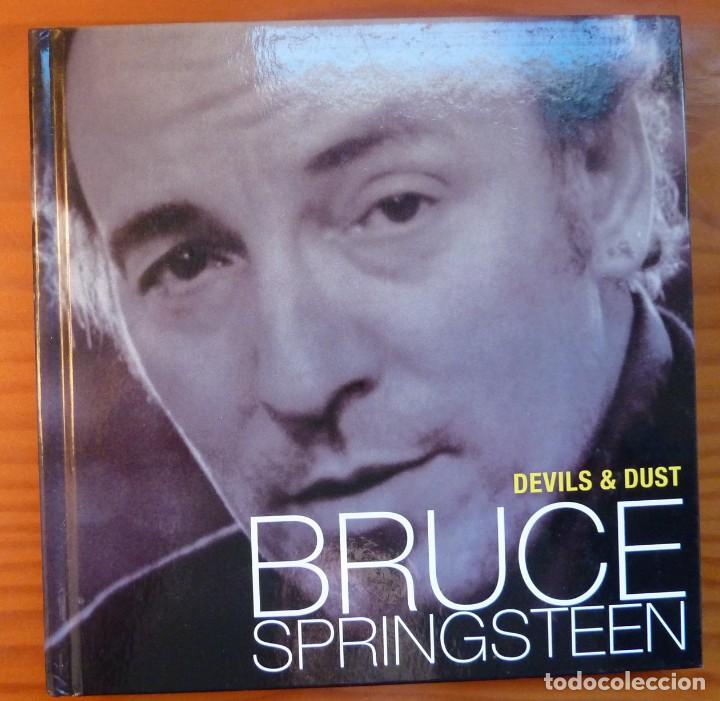 CDs de m&uacute;sica: BRUCE SPRINGSTEEN / DEVILS & DUSH / CD NO INCLUIDO / 2008 / - Foto 1
