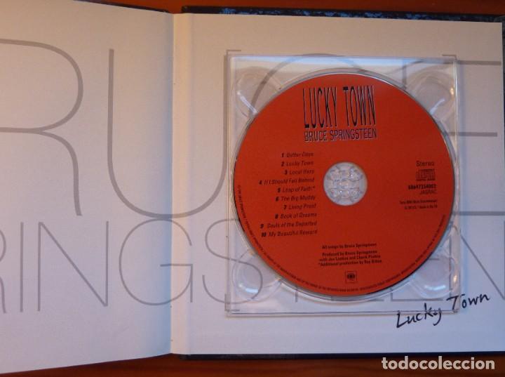 CDs de m&uacute;sica: BRUCE SPRINGSTEEN / LUCKY TOWN / CD-LIBRO / EL PAIS / 2008 / - Foto 2