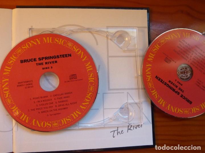 CDs de m&uacute;sica: BRUCE SPRINGSTEEN / THE RIVER / 2CD-LIBRO / EL PAIS / 2008 / - Foto 2