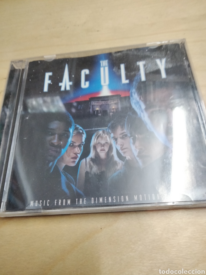 CDs de m&uacute;sica: The faculty ------------ bso - Foto 1
