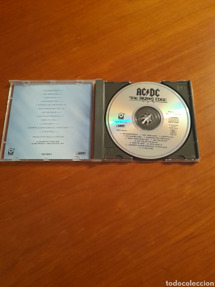 CDs de m&uacute;sica: AC DC The razors edge Cd - Foto 3