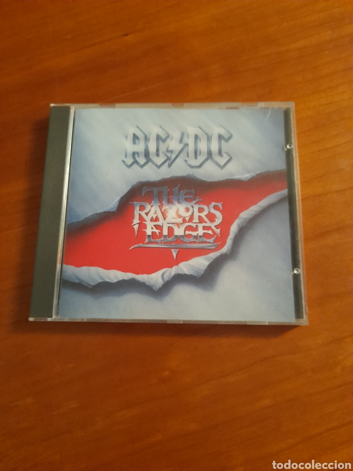 CDs de m&uacute;sica: AC DC The razors edge Cd - Foto 1