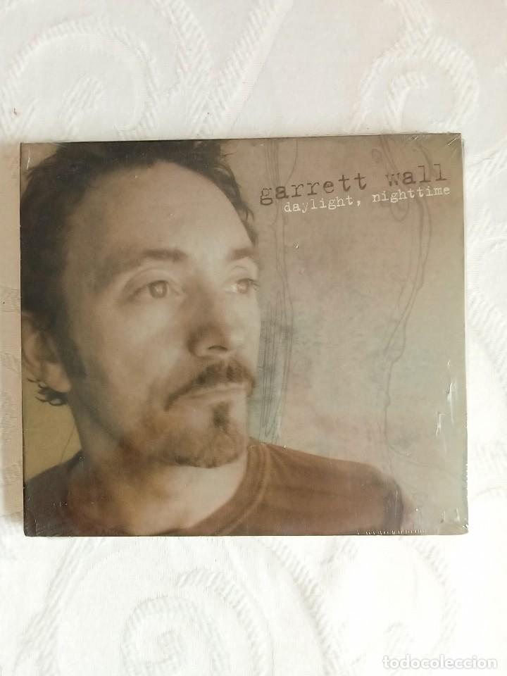 CDs de m&uacute;sica: GARRETT WALL - Daylight, nighttime - Foto 1