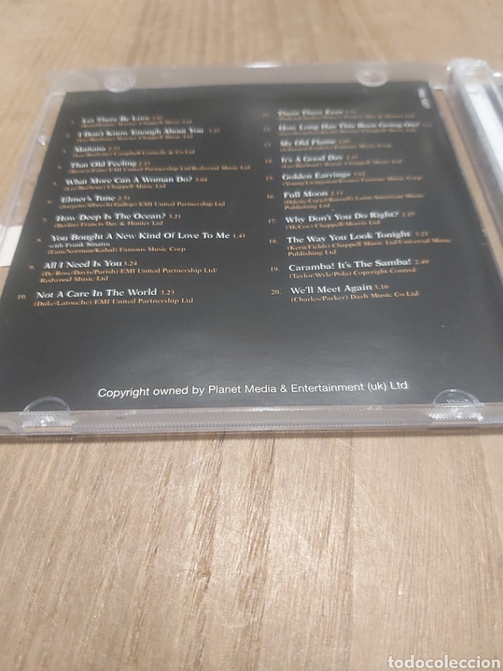 CDs de m&uacute;sica: 2000 cd PEGGY LEE LET THERE VE LOVE - Foto 3