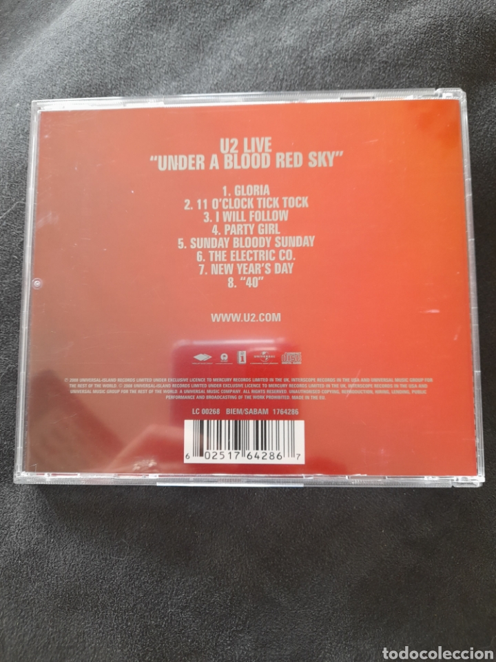 CDs de m&uacute;sica: U2. Under a blood Red sky - Foto 2