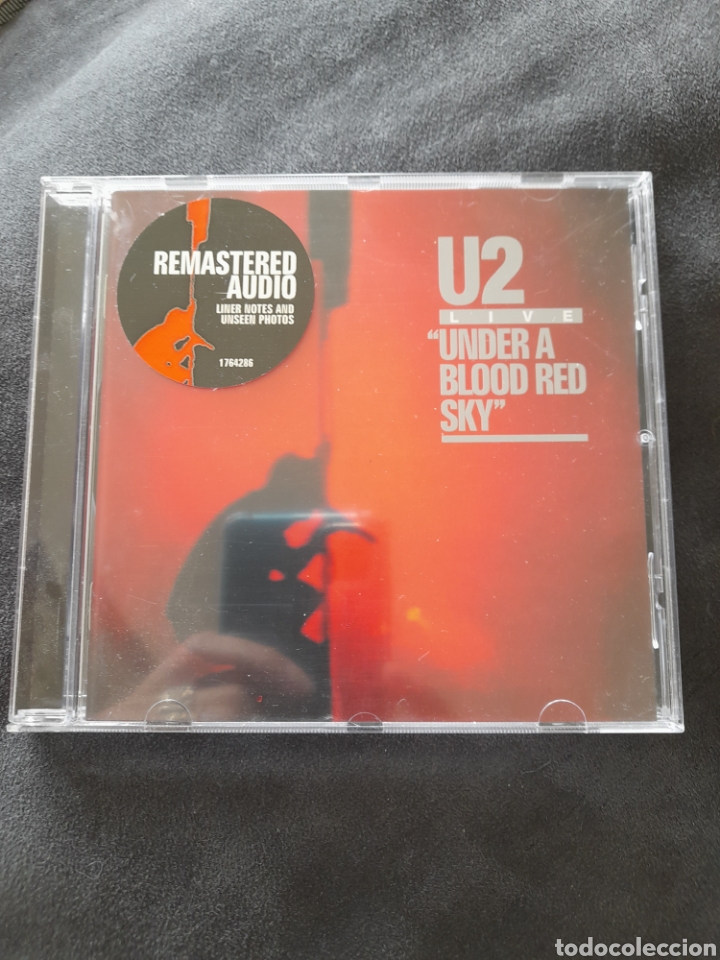 CDs de m&uacute;sica: U2. Under a blood Red sky - Foto 1