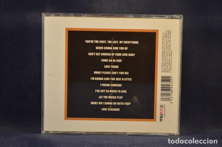 CDs de m&uacute;sica: BARRY WHITE - THE ULTIMATE GOLD COLLECTION - CD - Foto 2