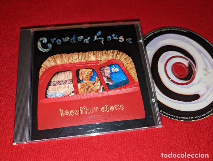 CDs de m&uacute;sica: CROWDED HOUSE Together alone CD 1993 - Foto 1