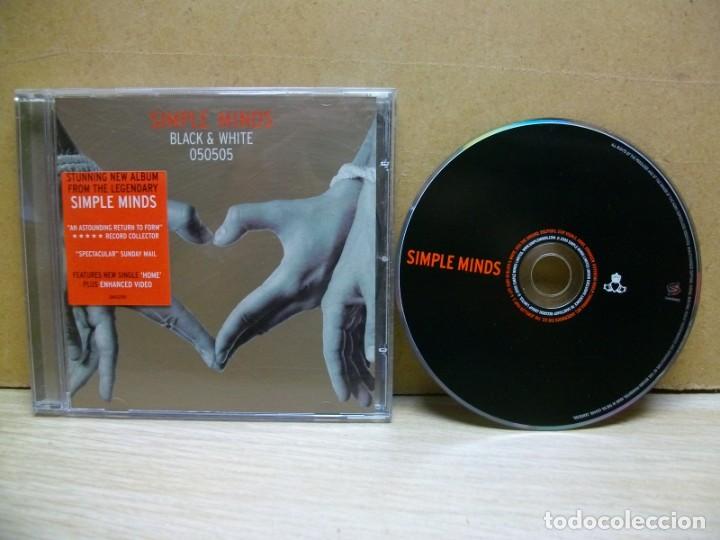 CDs de m&uacute;sica: Simple Minds &ndash; Black & White 050505 CD - Foto 1