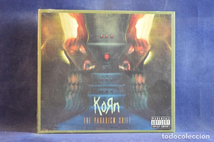 CDs de m&uacute;sica: KORN - THE PARADIGM SHIFT - CD + DVD - Foto 1