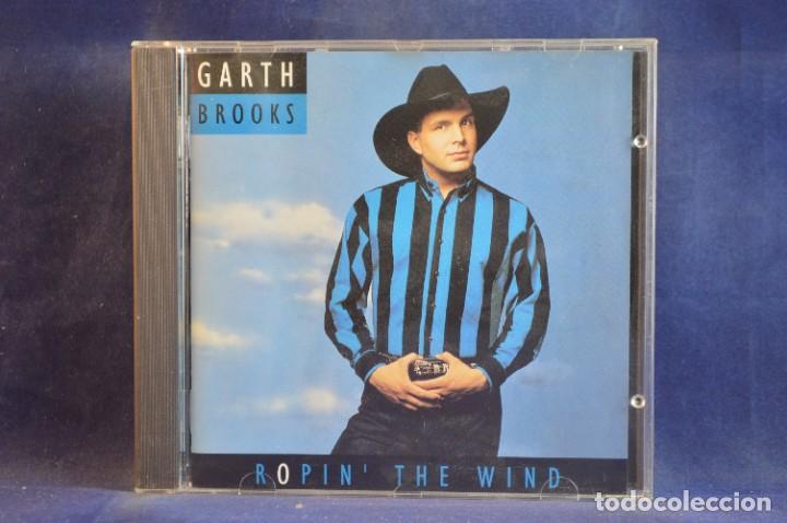 CDs de m&uacute;sica: GARTH BROOKS - ROPIN THE WIND - CD - Foto 1