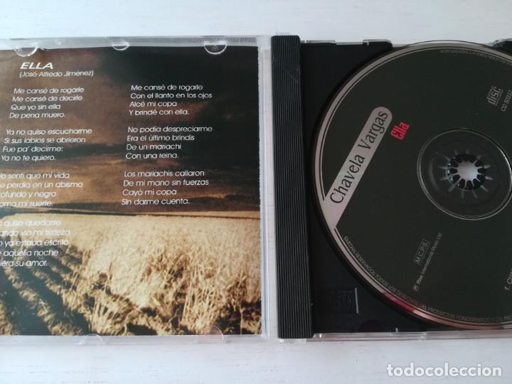 CDs de m&uacute;sica: Chavela Vargas. Ella. Versiones de Jos&eacute; Alfredo Jim&eacute;nez. CD - Foto 3