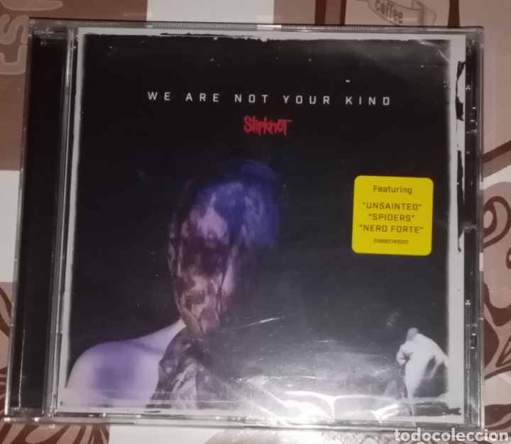 CD - SLIPKNOT - ( WE ARE NOT YOUR KIND )